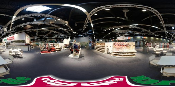 Karlie Messestand, Touchdog Pano 8000.p2vr.preview